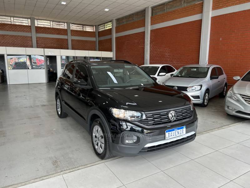 VOLKSWAGEN - T-CROSS - 2023/2023 - Preta - R$ 97.900,00