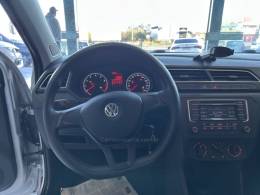 VOLKSWAGEN - GOL - 2021/2022 - Prata - R$ 61.900,00