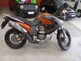 HONDA - XL 700V - 2014/2014 - Laranja - R$ 30.500,00