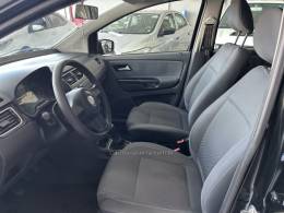 VOLKSWAGEN - FOX - 2011/2012 - Preta - R$ 30.900,00
