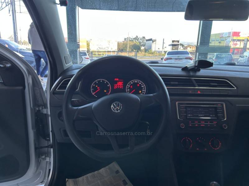 VOLKSWAGEN - GOL - 2021/2022 - Prata - R$ 61.900,00