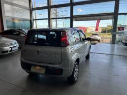 FIAT - UNO - 2014/2014 - Prata - R$ 32.900,00