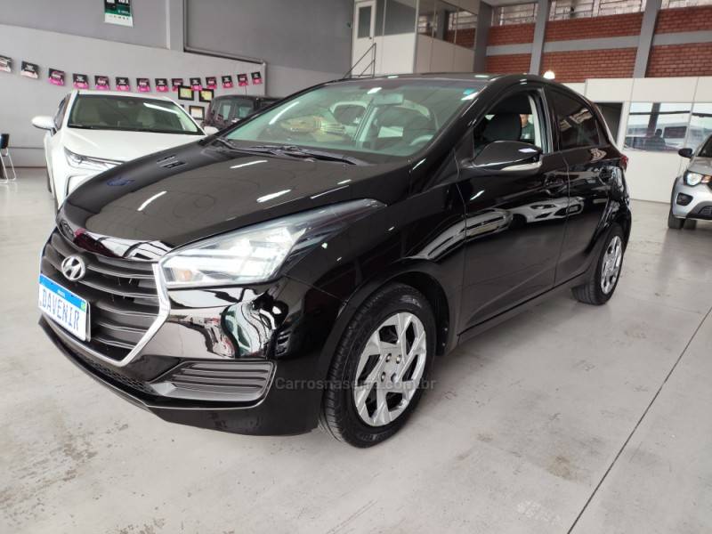 HYUNDAI - HB20 - 2015/2016 - Preta - R$ 56.900,00