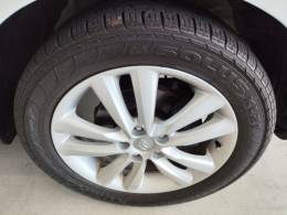 HYUNDAI - IX35 - 2014/2015 - Branca - R$ 77.900,00