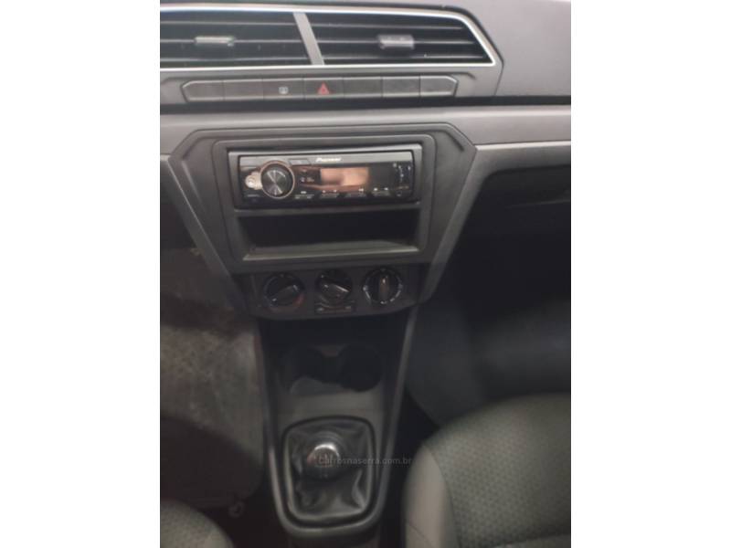 VOLKSWAGEN - VOYAGE - 2023/2023 - Branca - R$ 63.900,00
