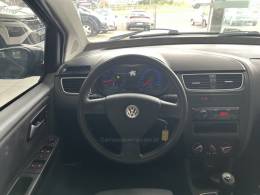 VOLKSWAGEN - SPACEFOX - 2010/2011 - Preta - R$ 39.900,00