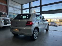 VOLKSWAGEN - GOL - 2021/2022 - Prata - R$ 61.900,00