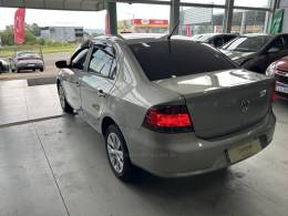 VOLKSWAGEN - VOYAGE - 2011/2012 - Cinza - R$ 33.900,00