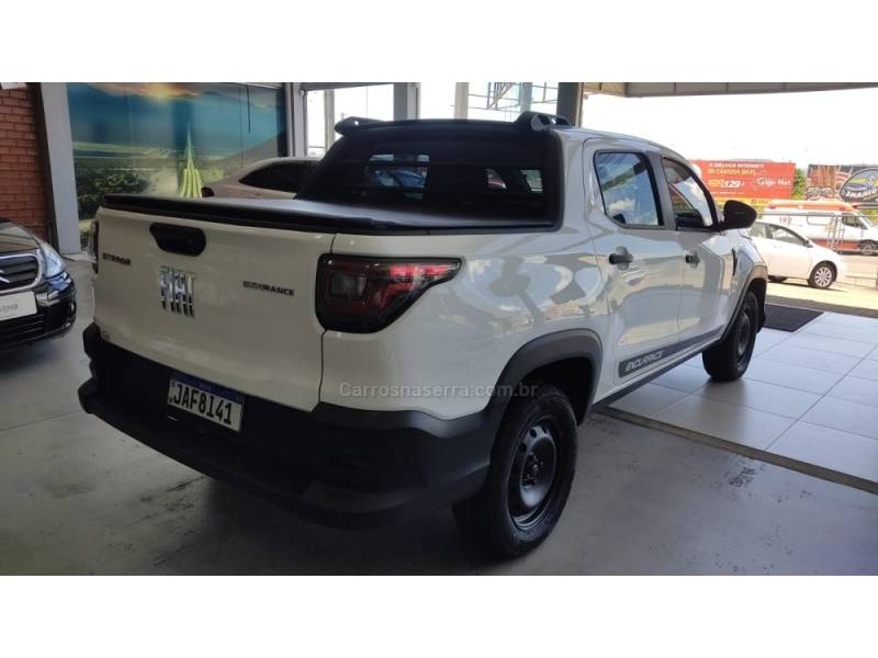 FIAT - STRADA - 2020/2021 - Branca - R$ 74.900,00