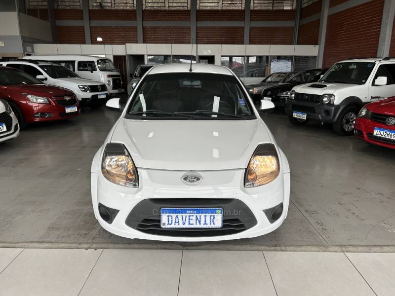 FORD - KA - 2013/2013 - Branca - R$ 29.900,00