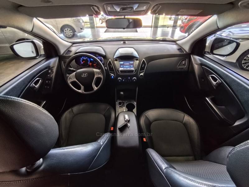 HYUNDAI - IX35 - 2014/2015 - Branca - R$ 77.900,00