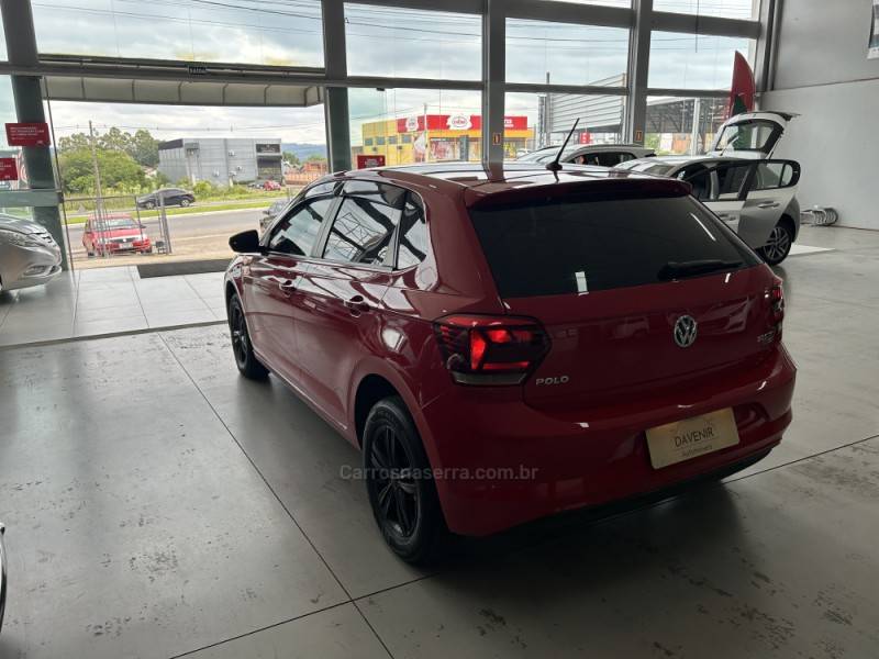 VOLKSWAGEN - POLO - 2018/2018 - Vermelha - R$ 74.900,00